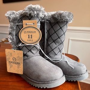 NWT Magellan Girls Fuzzy Boots- Size 11